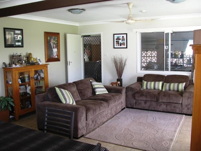 8 Birdwood Street, Golden Beach QLD 4551