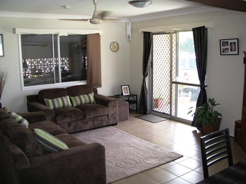 8 Birdwood Street, Golden Beach QLD 4551