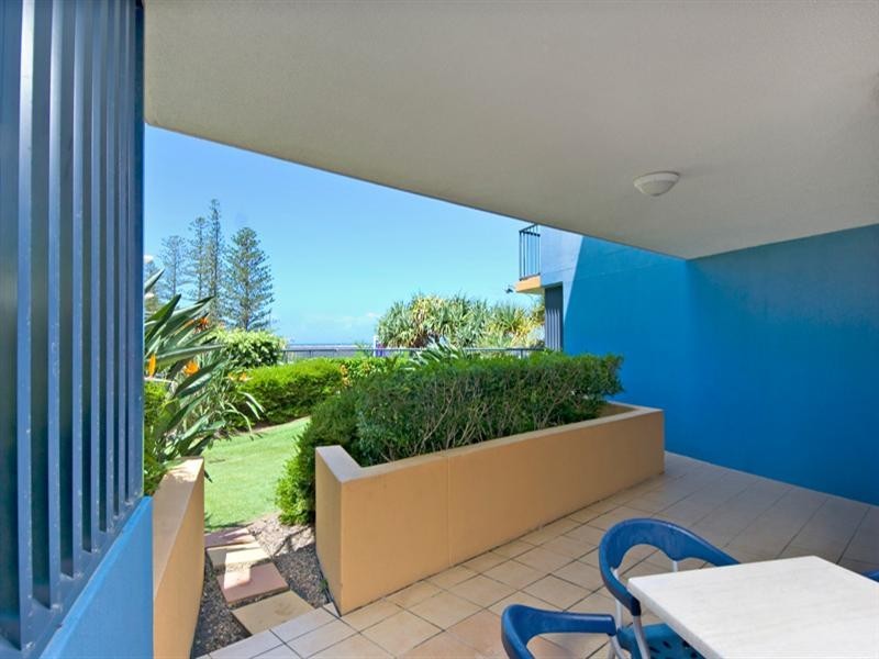 Unit 10 ‘Grand Pacific’ 38 Bulcock Beach Esplanade, Caloundra QLD 4551