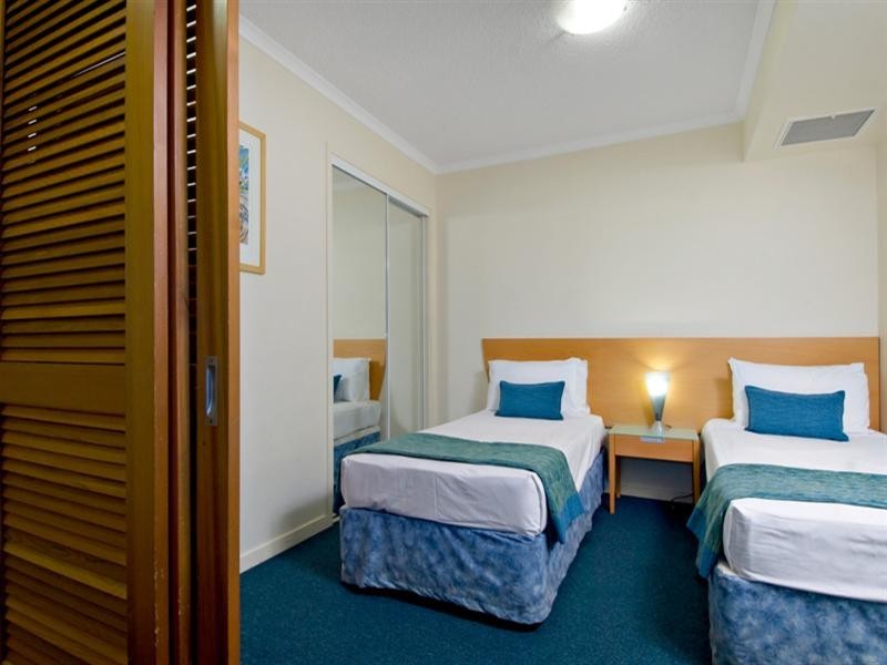 Unit 10 ‘Grand Pacific’ 38 Bulcock Beach Esplanade, Caloundra QLD 4551