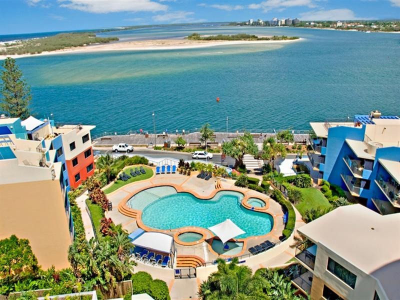 Unit 10 ‘Grand Pacific’ 38 Bulcock Beach Esplanade, Caloundra QLD 4551