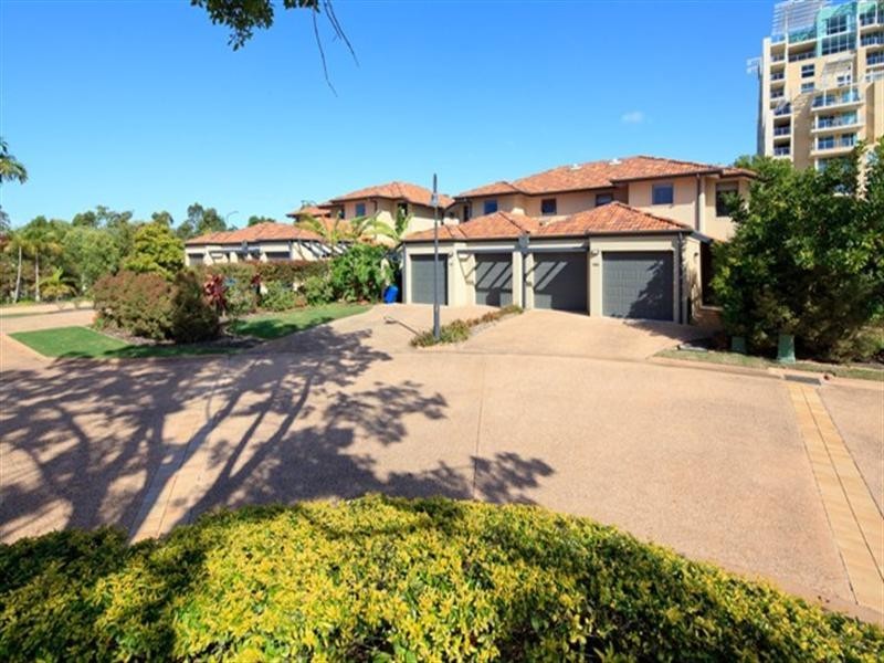 Unit 103 ‘Vardon Point’ 34 Mahogany Drive, Pelican Waters QLD 4551