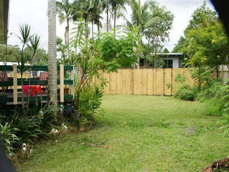 6 Montrose Street, Beerwah QLD 4519