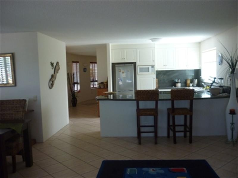 Unit 1/32 McIlwraith Street, Moffat Beach QLD 4551