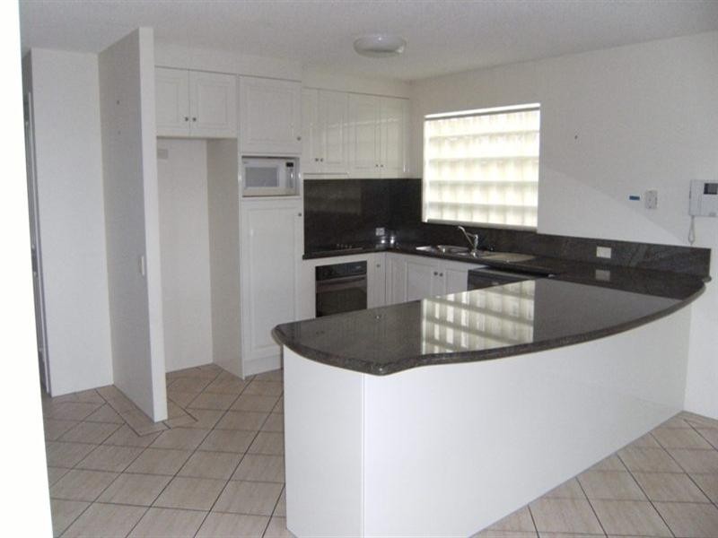 Unit 1/32 McIlwraith Street, Moffat Beach QLD 4551