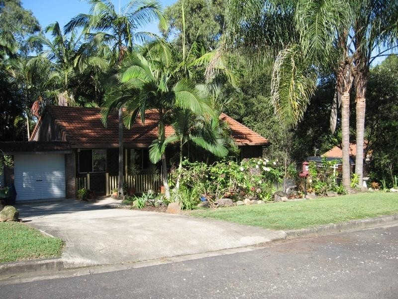 15 Grey Gum Drive, Little Mountain QLD 4551