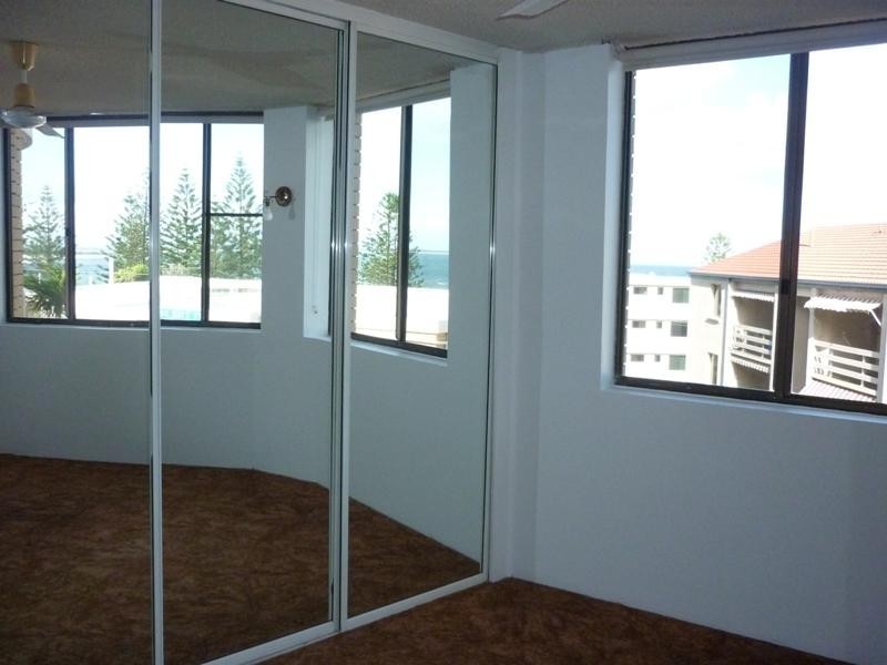 Unit 1 ‘Hi – Seas’ 2 Burgess Street, Kings Beach QLD 4551