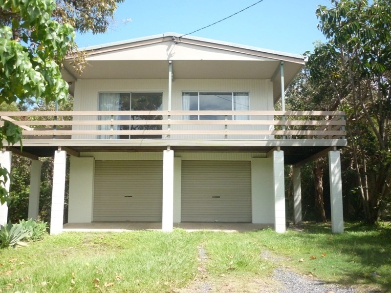 4 Ngungun Street, Dicky Beach QLD 4551