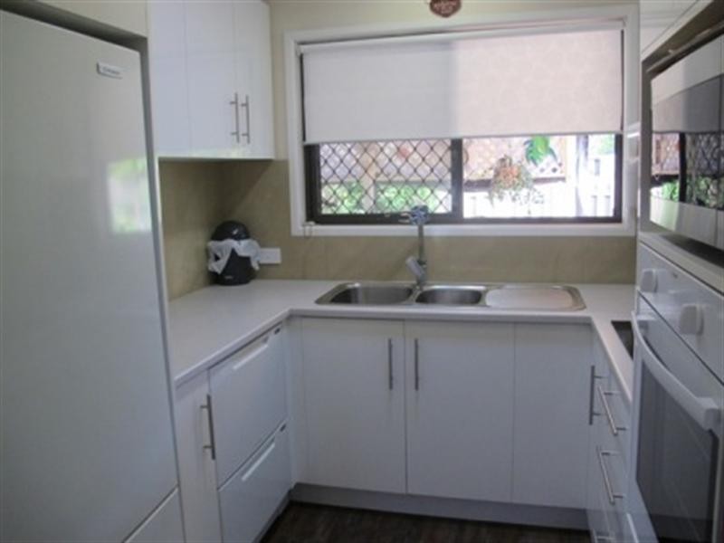 184/2 Melody Court, Warana QLD 4575