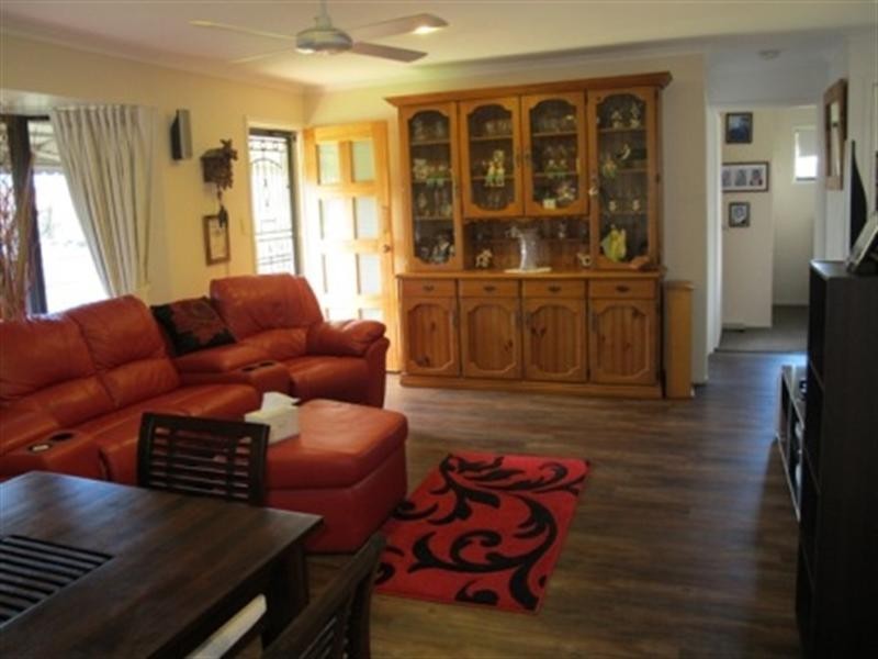 184/2 Melody Court, Warana QLD 4575