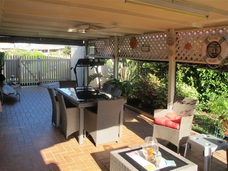 184/2 Melody Court, Warana QLD 4575