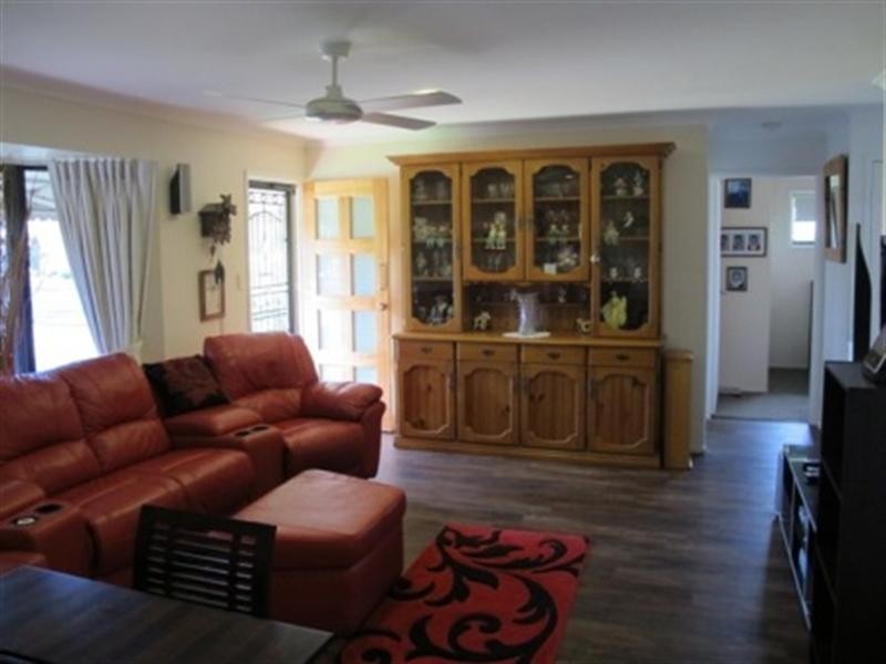 184/2 Melody Court, Warana QLD 4575