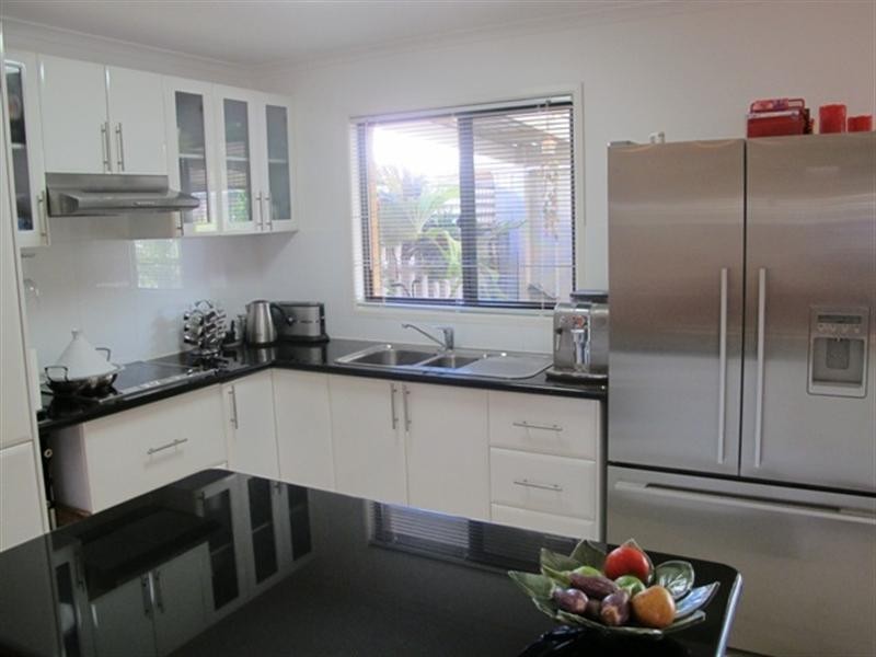 5/10 Melody Court, Warana QLD 4575