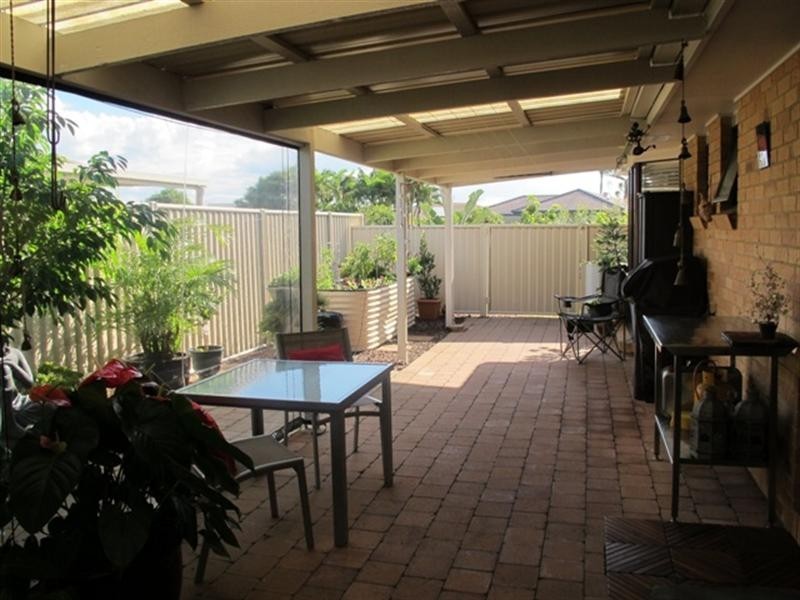 5/10 Melody Court, Warana QLD 4575