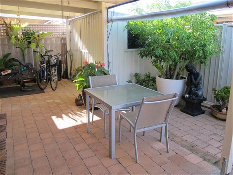 5/10 Melody Court, Warana QLD 4575