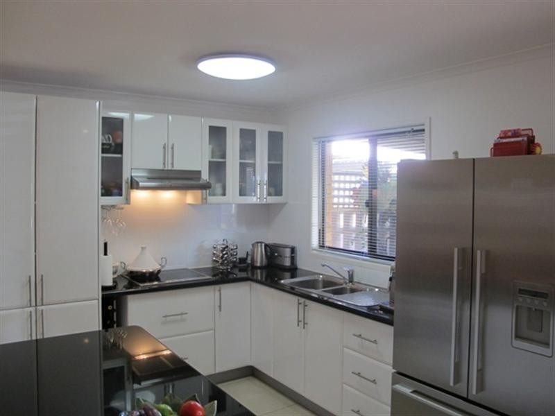 5/10 Melody Court, Warana QLD 4575