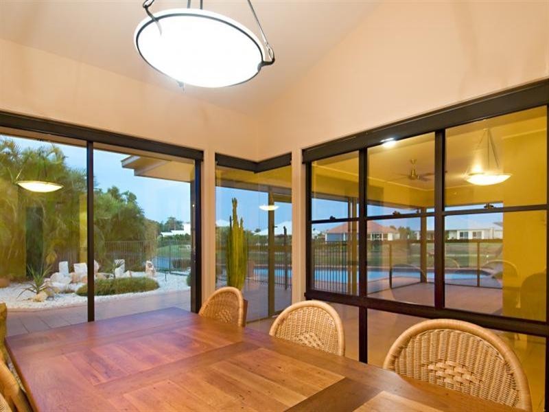 28 Wallaby Circuit, Pelican Waters QLD 4551