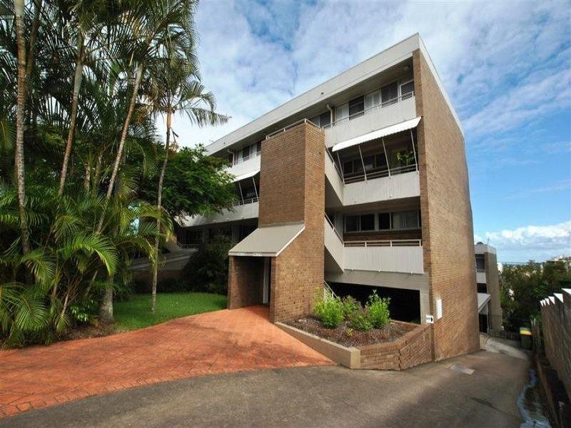 Unit 5 ‘The Terraces’ 12 Queen Street, Kings Beach QLD 4551