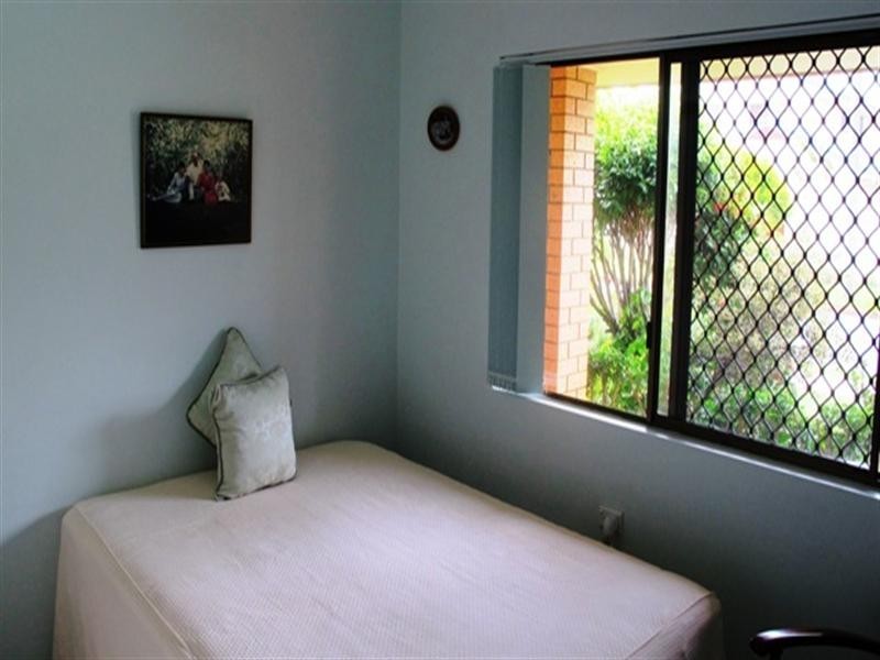 32 Kookaburra Crescent, Bokarina QLD 4575