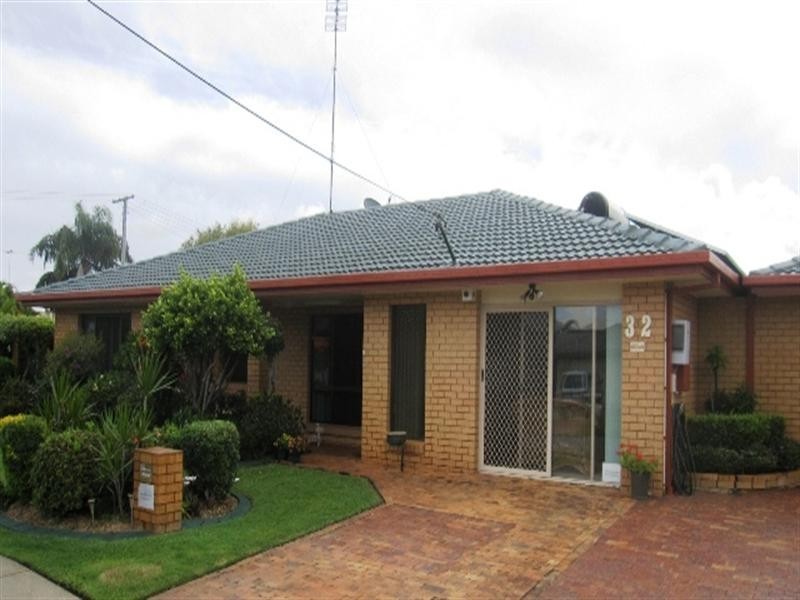 32 Kookaburra Crescent, Bokarina QLD 4575