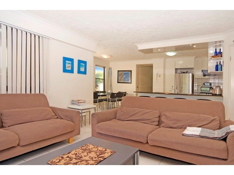 2/104 Pacific Boulevard, Buddina QLD 4575