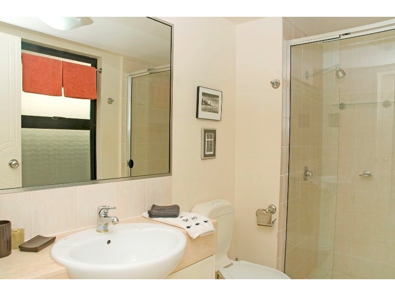 2/104 Pacific Boulevard, Buddina QLD 4575