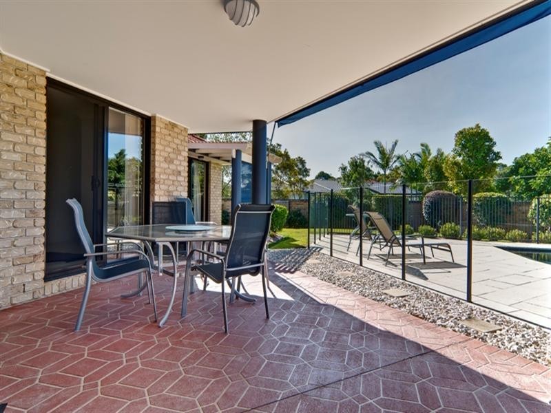 2 Lang Street, Pelican Waters QLD 4551