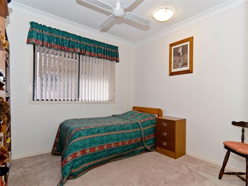 2 Lang Street, Pelican Waters QLD 4551