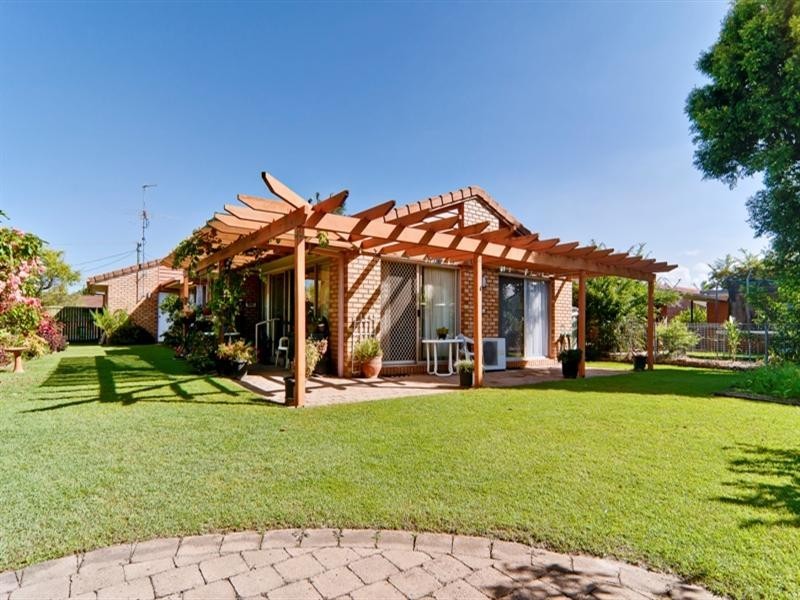 5 Michael Street, Golden Beach QLD 4551