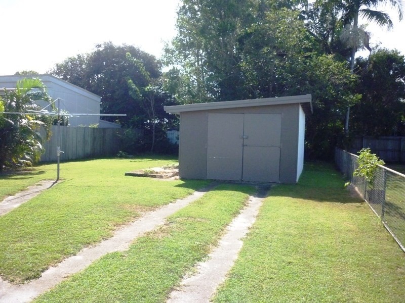 17 Drake Street, Golden Beach QLD 4551