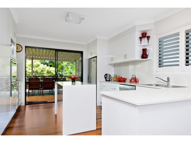 31 Theresa Street, Golden Beach QLD 4551