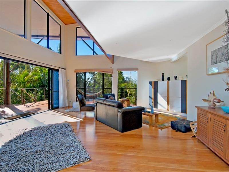 7 Marlua Avenue, Moffat Beach QLD 4551