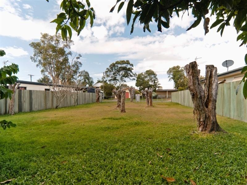 122 Coronation Avenue, Golden Beach QLD 4551