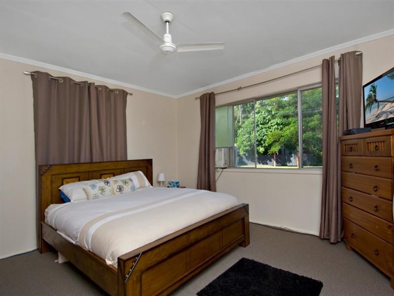 34 Buccleugh Street, Moffat Beach QLD 4551