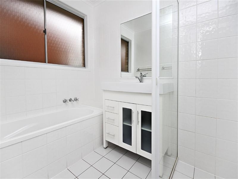 26 Karunda Street, Wurtulla QLD 4575