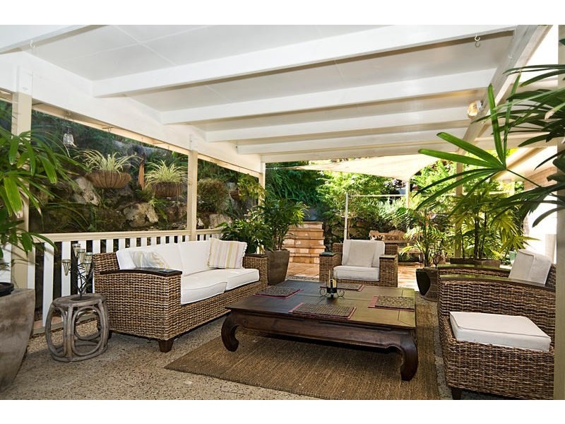 1 Dunk Place, Little Mountain QLD 4551