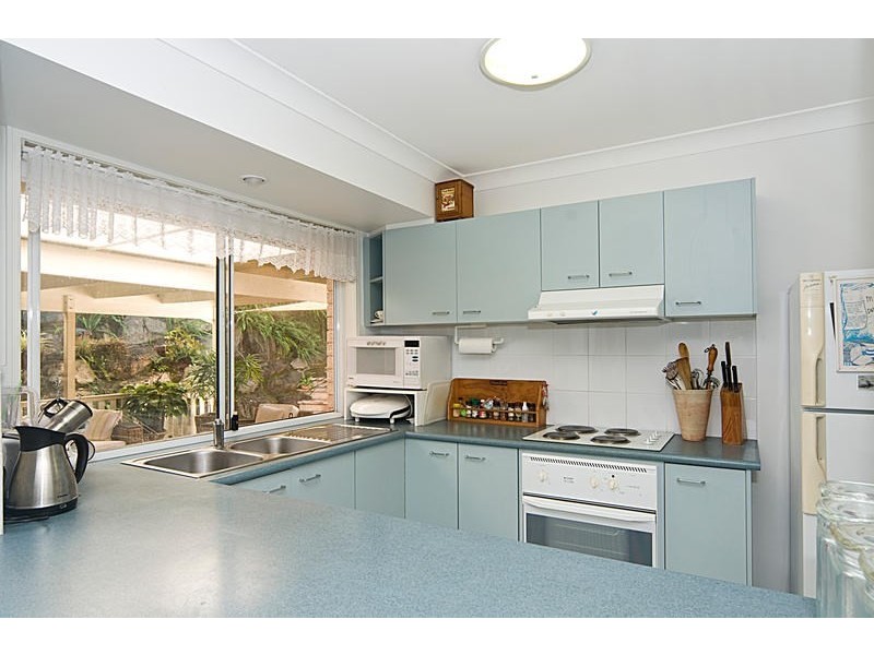 1 Dunk Place, Little Mountain QLD 4551