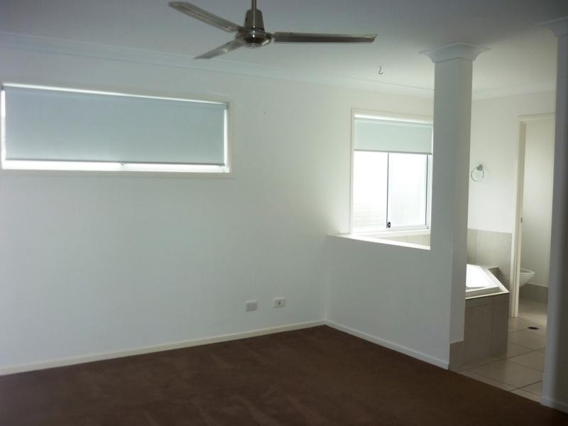 12 White Cedar Drive, Meridan Plains QLD 4551