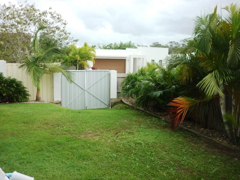 12 White Cedar Drive, Meridan Plains QLD 4551