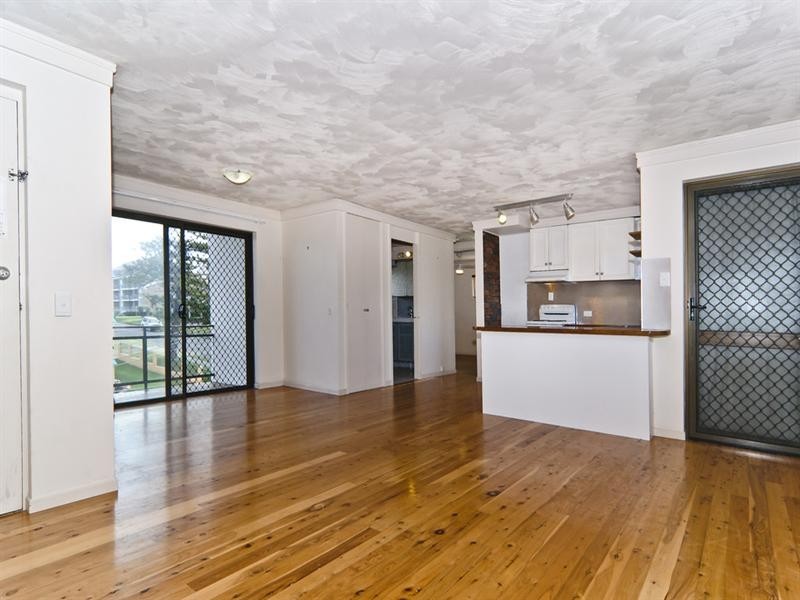 Unit 6 ‘Pleasant View’ 7 Warne Terrace, Kings Beach QLD 4551