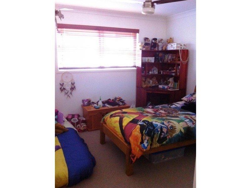 Unit 2 ‘Meridan Villas’ 10 Alicia Circuit, Little Mountain QLD 4551