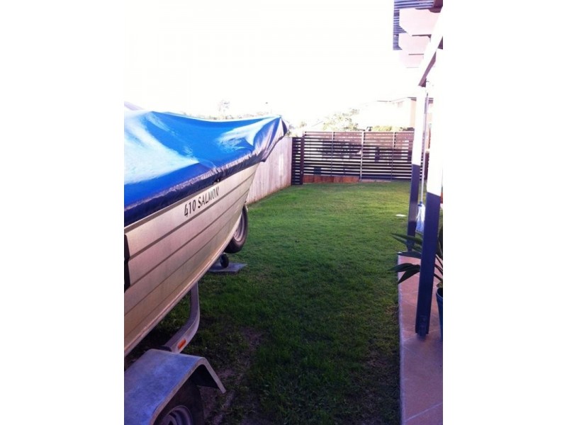 Unit 2 ‘Meridan Villas’ 10 Alicia Circuit, Little Mountain QLD 4551