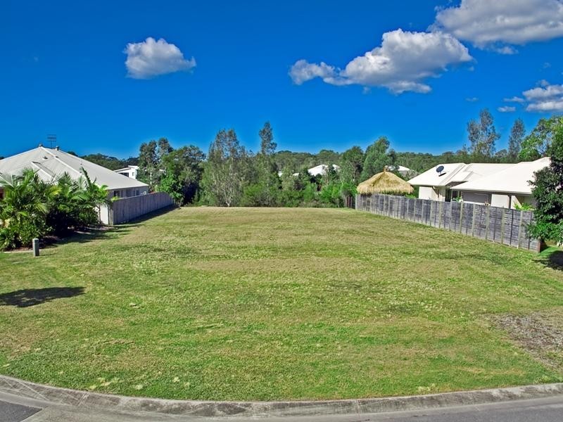 6 Attenuatta Place, Noosaville QLD 4566