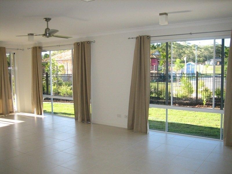 4 Bimberri Court, Caloundra West QLD 4551