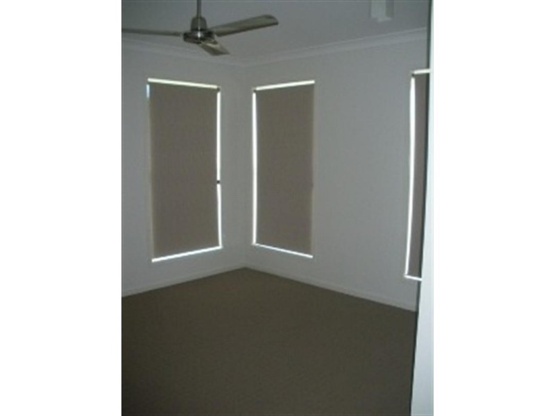 4 Bimberri Court, Caloundra West QLD 4551