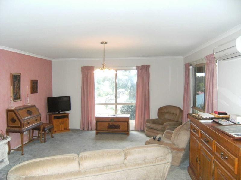 24 Heron Drive, Aroona QLD 4551