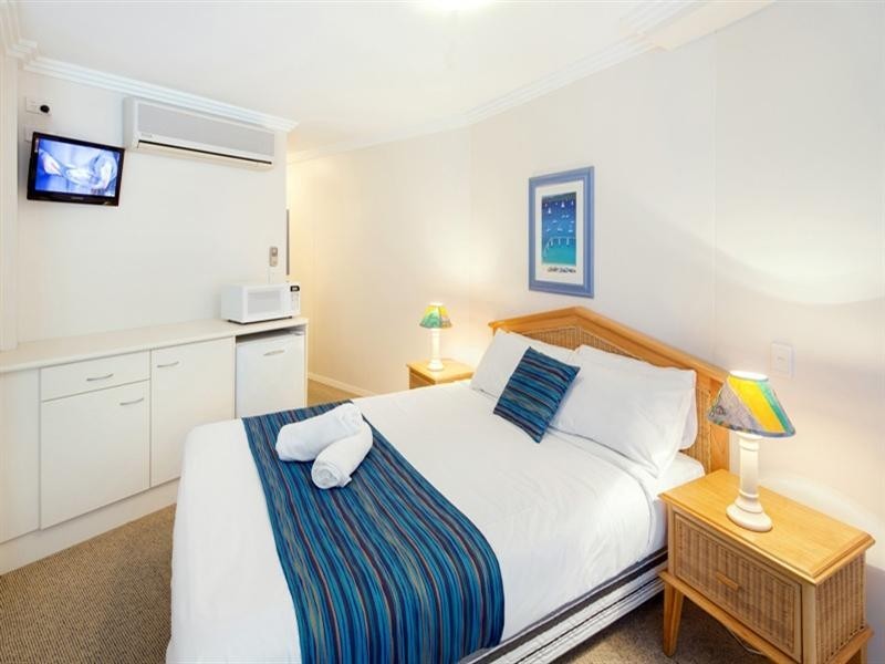 Unit 6 ‘Watermark’ 38 Maloja Avenue, Caloundra QLD 4551