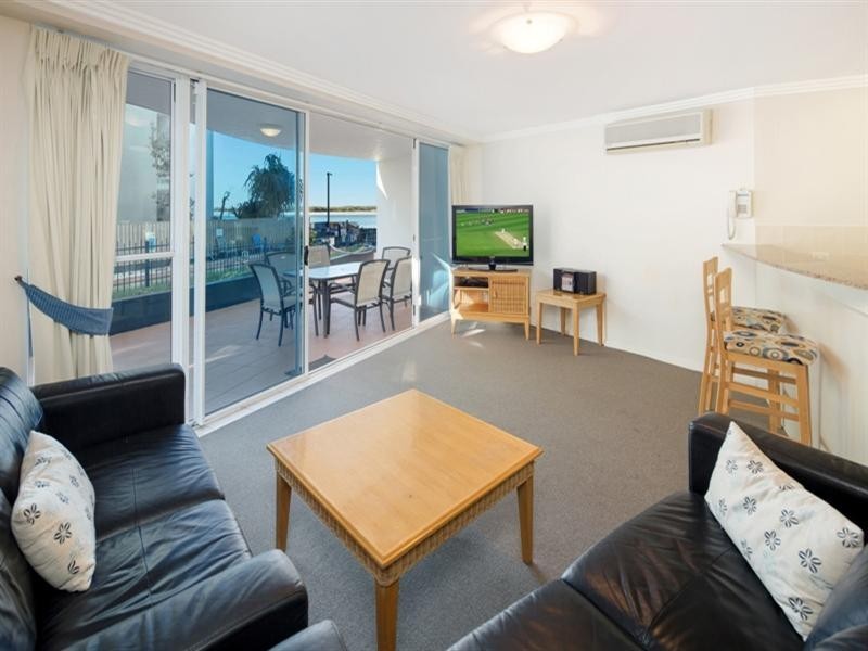 Unit 6 ‘Watermark’ 38 Maloja Avenue, Caloundra QLD 4551