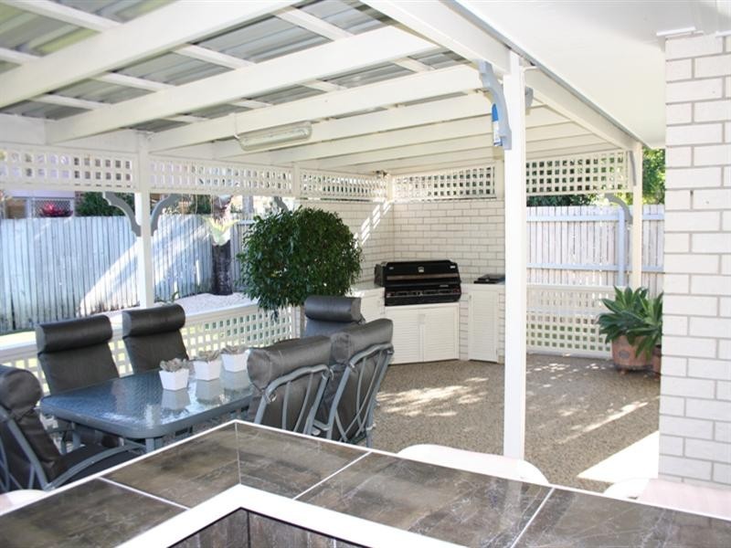 16 Sir Joseph Banks Drive, Pelican Waters QLD 4551