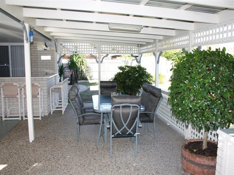 16 Sir Joseph Banks Drive, Pelican Waters QLD 4551